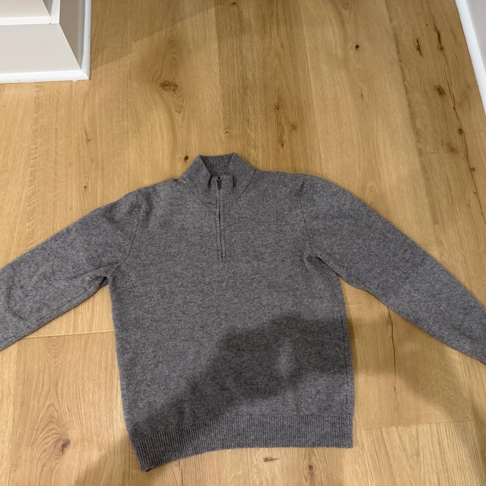 Men's Classic Gray Zip-Up Sweater